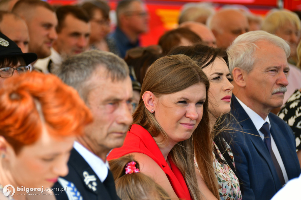 W Żurawiu, strażacy gaszą od 100 lat