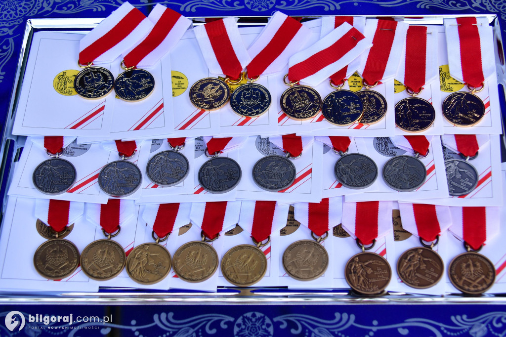 W Żurawiu, strażacy gaszą od 100 lat