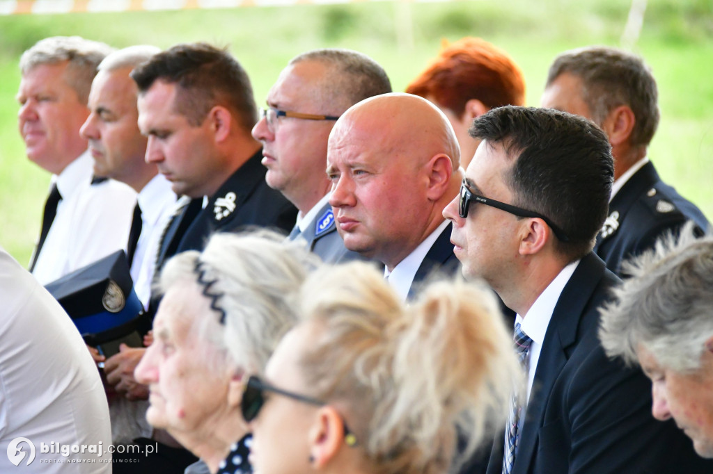W Żurawiu, strażacy gaszą od 100 lat