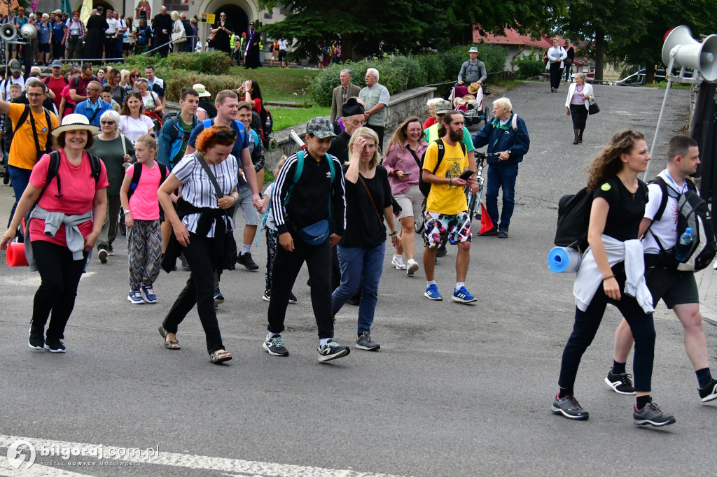 Pielgrzymi 3 sierpnia 2023 roku wyruszyli z Biłgoraja