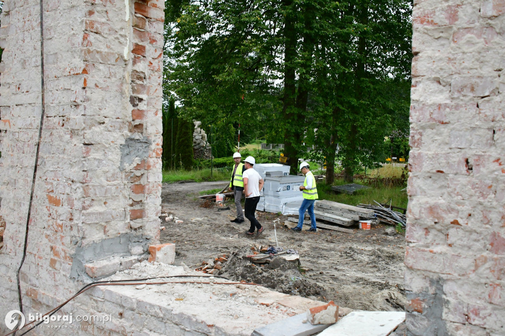 Muzeum w Osuchach rośnie