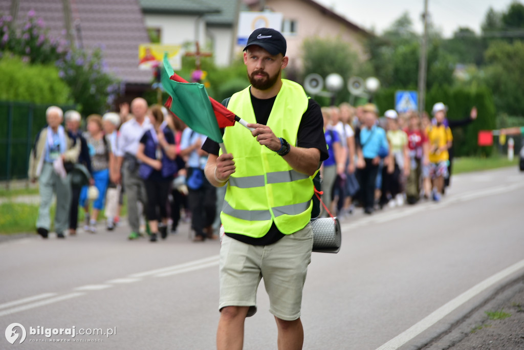 Pielgrzymi z Biłgoraja w drodze
