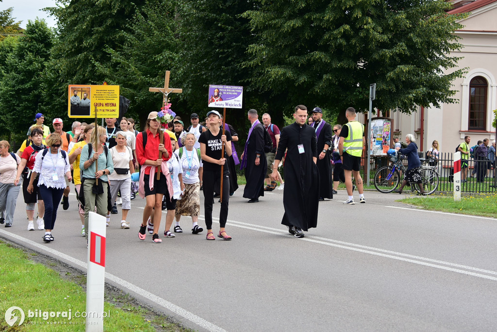 Pielgrzymi z Biłgoraja w drodze