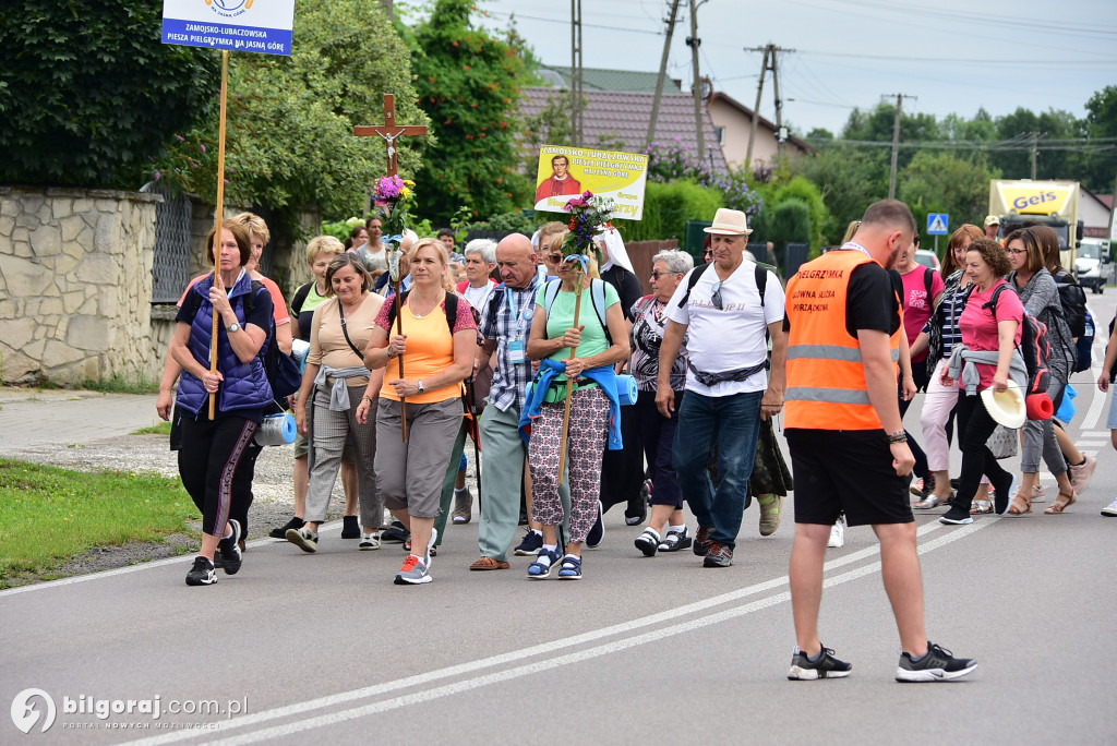 Pielgrzymi z Biłgoraja w drodze