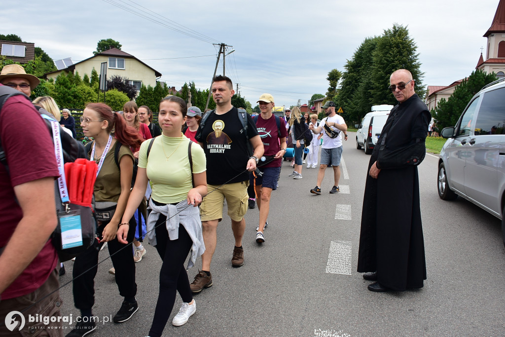 Pielgrzymi z Biłgoraja w drodze