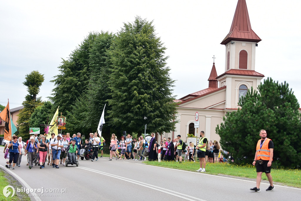 Pielgrzymi z Biłgoraja w drodze