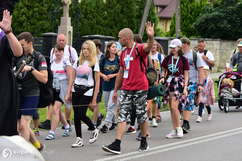 Pielgrzymi z Biłgoraja w drodze