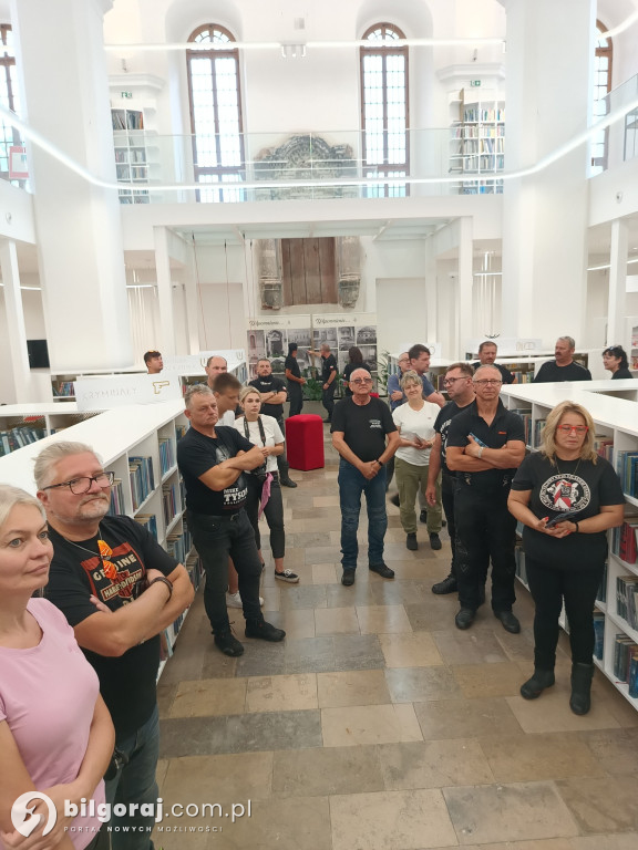 Przystanek Tarnogród na trasie VI Roztoczańskiego Spotkania Motocyklistów