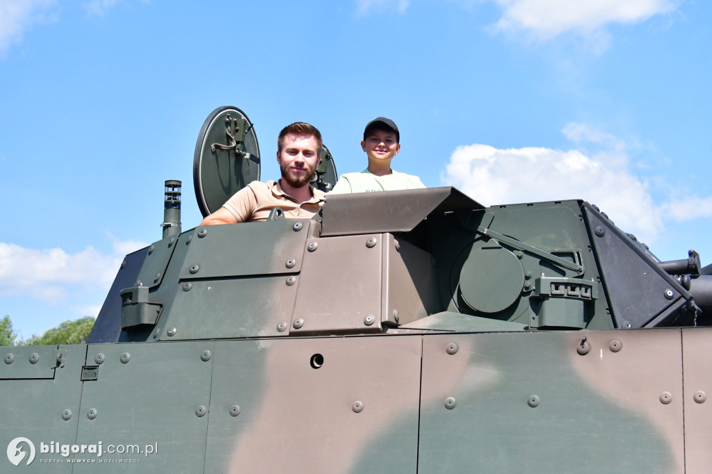 Silna Biało - Czerwona, czyli militarny piknik na biłgorajskim Autodromie