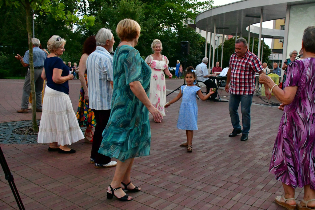 Seniorzy znów ożywili centrum Biłgoraja