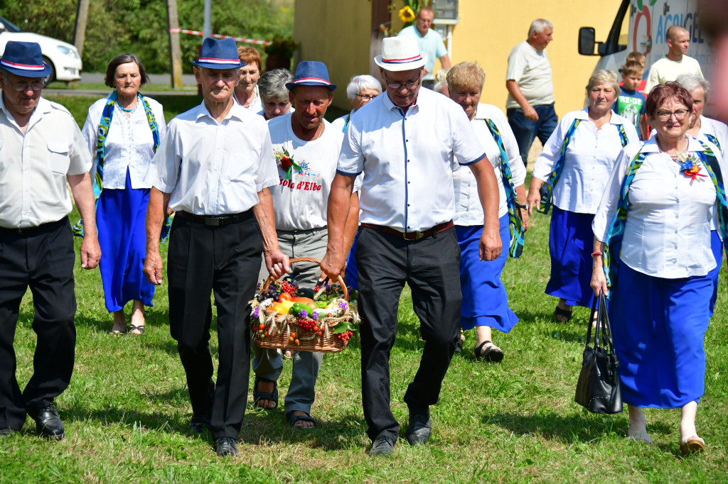 Za plony ziemi dziękowali mieszkańcy gminy Obsza