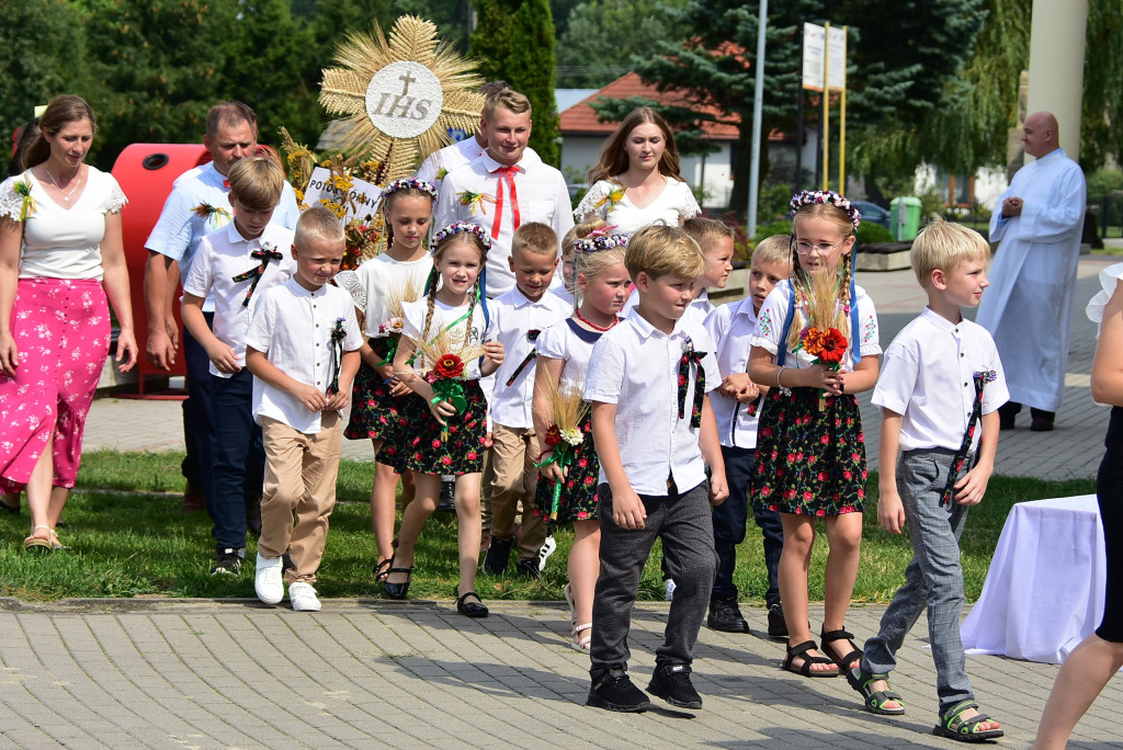 W Potoku Górnym podziękowano Bogu i rolnikom