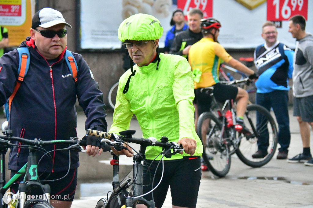 Ruszyli rowerami na Wzgórze Polak