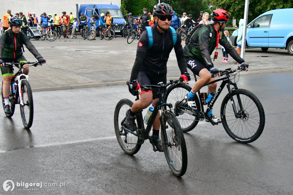 Ruszyli rowerami na Wzgórze Polak