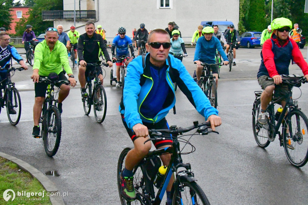 Ruszyli rowerami na Wzgórze Polak