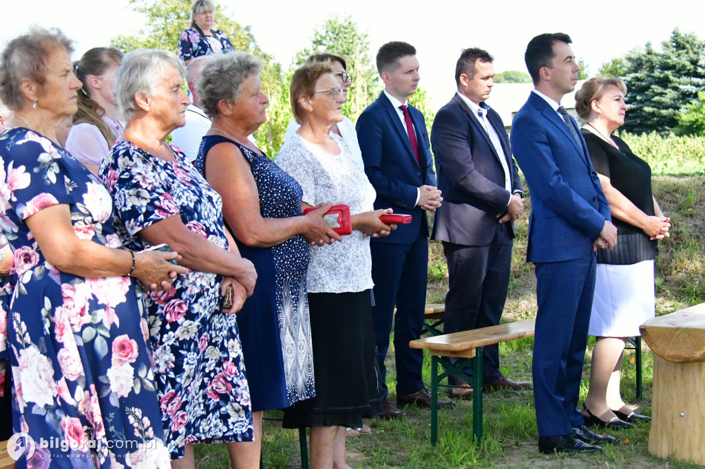 Odnowili krzyż na rozstaju dróg