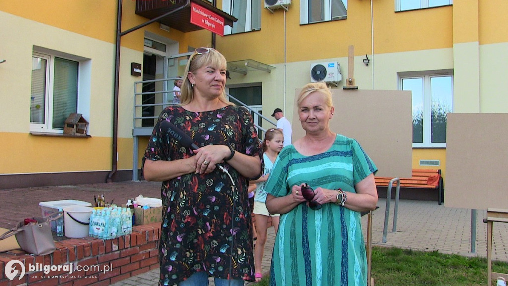 Wspólnie namalowali “Rodzinne wakacje”