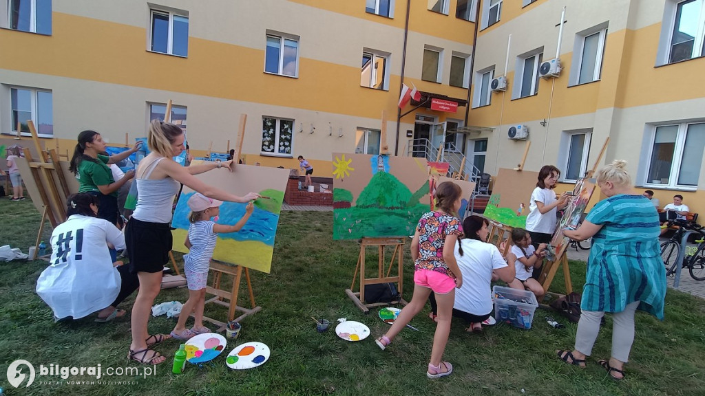 Wspólnie namalowali “Rodzinne wakacje”