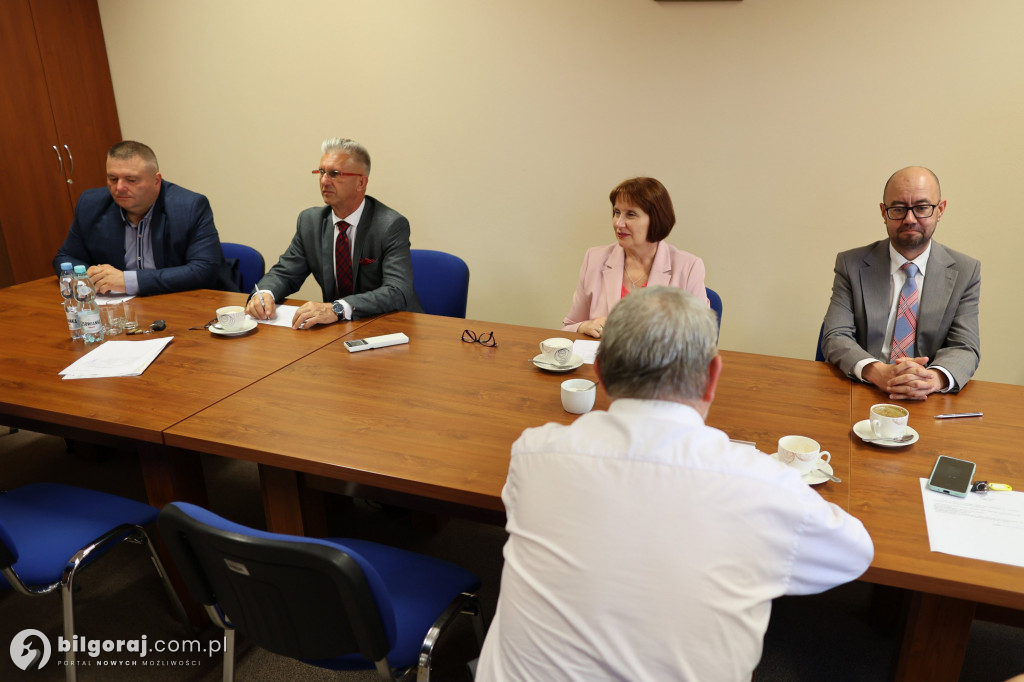 Jest dyrektor biłgorajskiego OIK-u