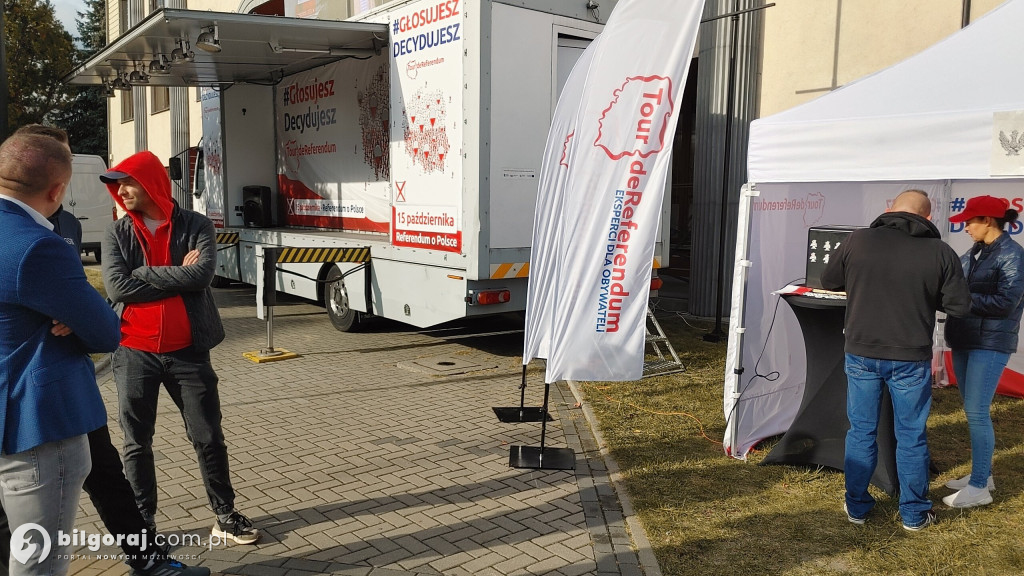 Biłgoraj. Eksperci akcji „Tour de Referendum” odwiedzili miasto