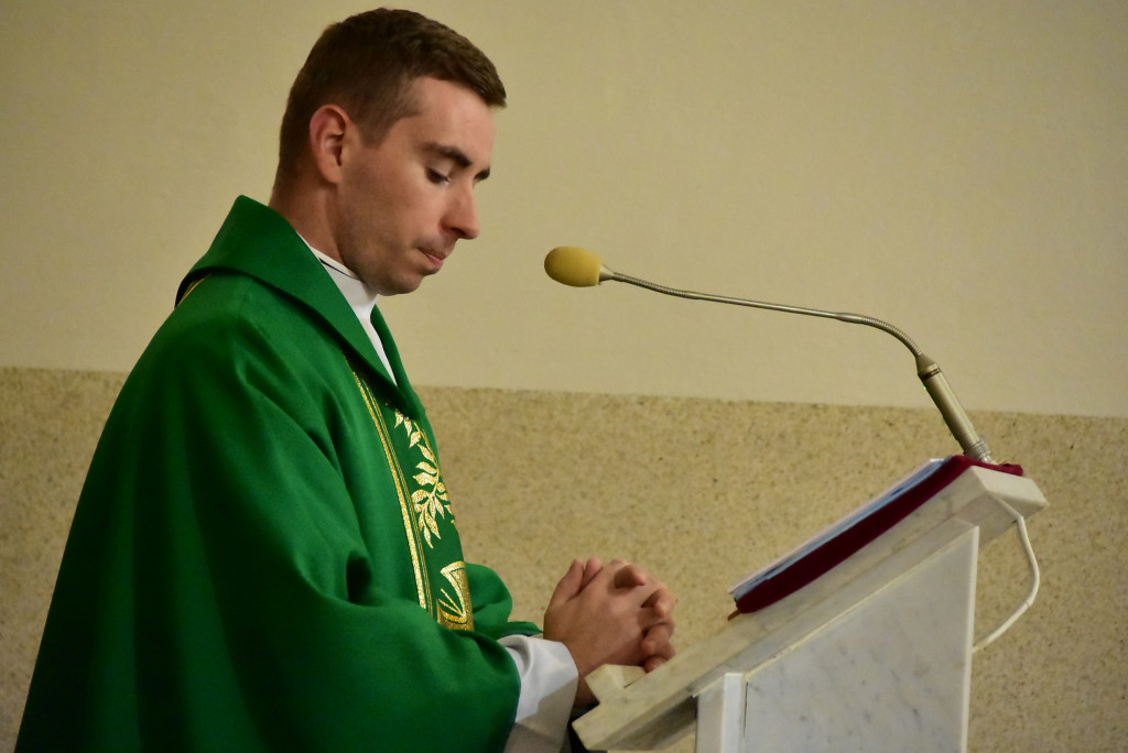 Przy biłgorajskim sanktuarium stanął misyjny krzyż
