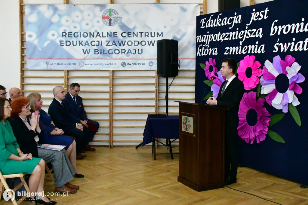 Edukacja jest najpotężniejszą bronią, która zmienia świat. DEN w RCEZ