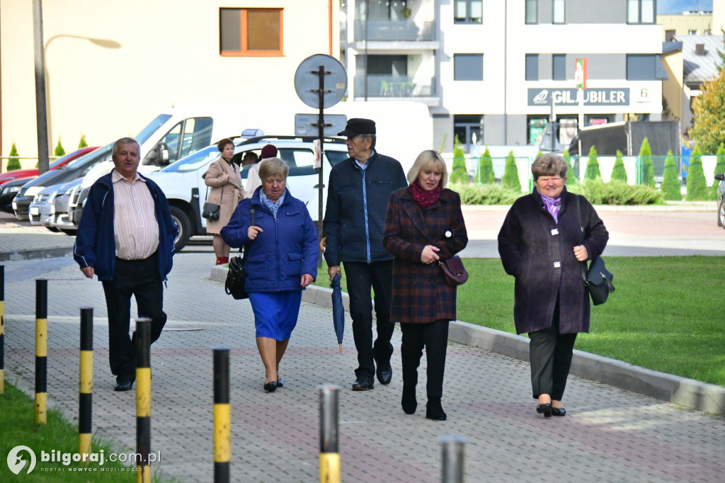 Biłgorajanie ruszyli do urn. Wybierają posłów i senatorów