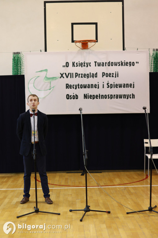 Biszcza. Poetycka walka o księżyc Twardowskiego