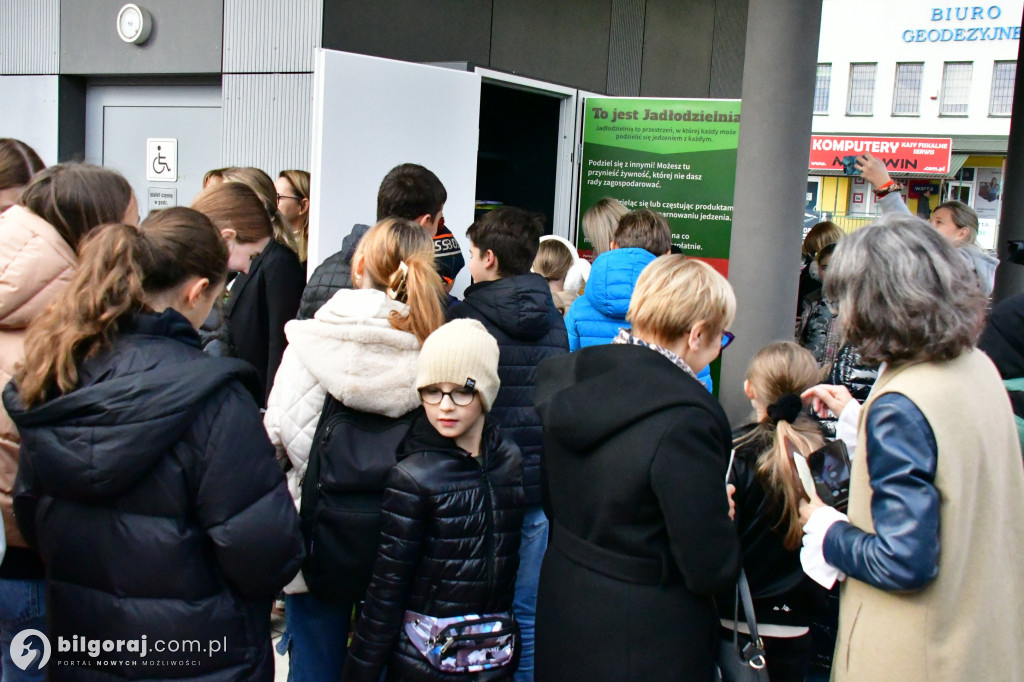 W Bilgoraju otwarto jadłodzielnię. Obok niej stanęła także książkodzielnia