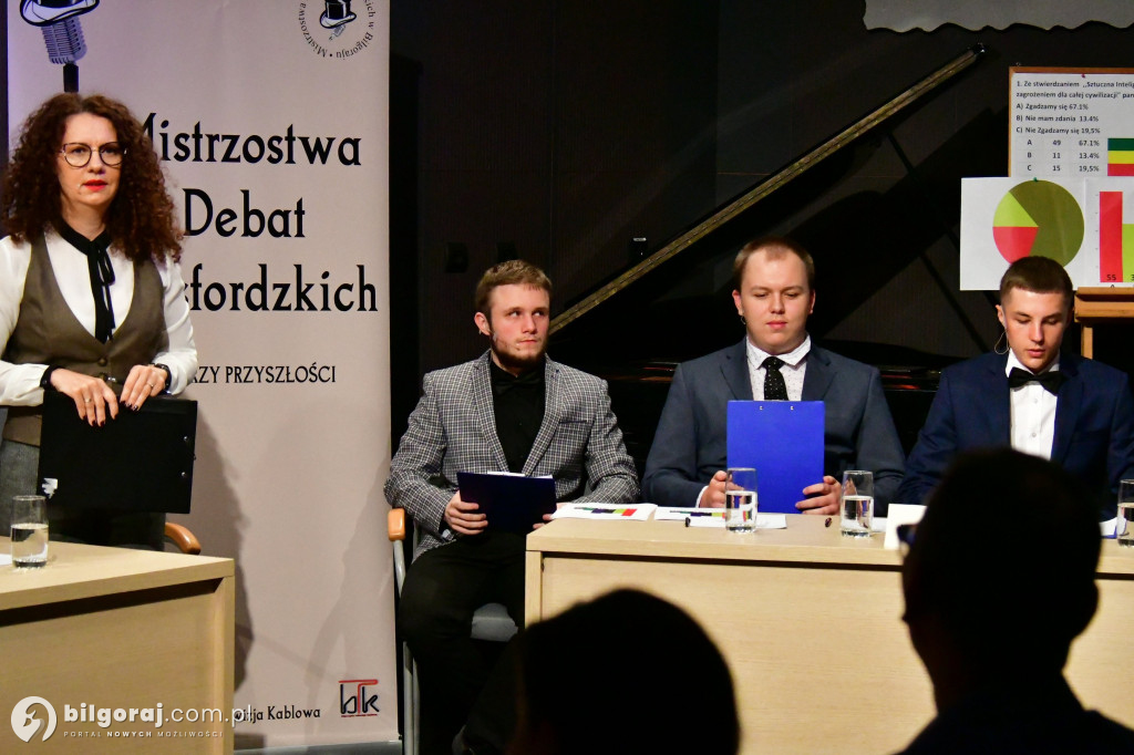 Sztuczna Inteligencja tematem pierwszej debaty oksfordzkiej biłgorajskiej młodzież