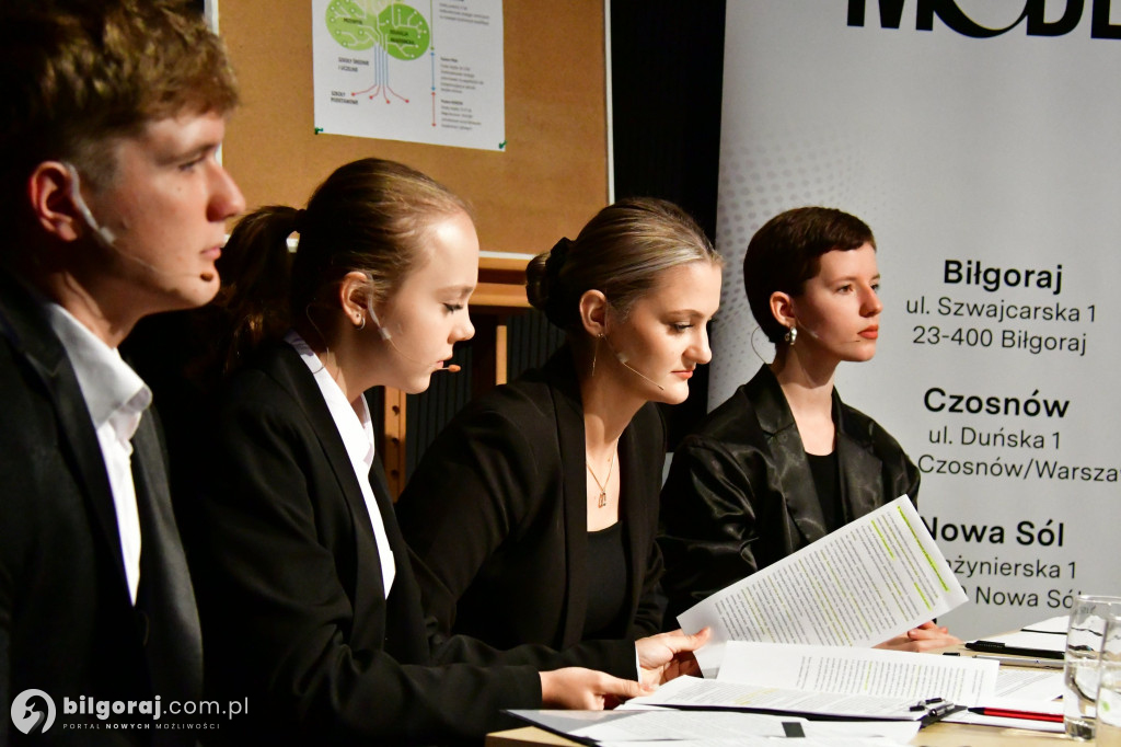 Sztuczna Inteligencja tematem pierwszej debaty oksfordzkiej biłgorajskiej młodzież