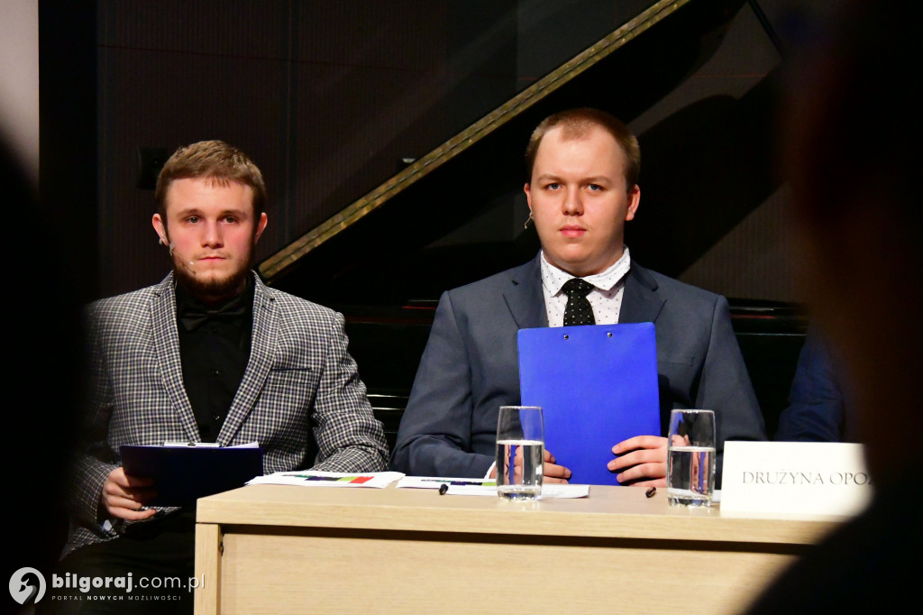 Sztuczna Inteligencja tematem pierwszej debaty oksfordzkiej biłgorajskiej młodzież
