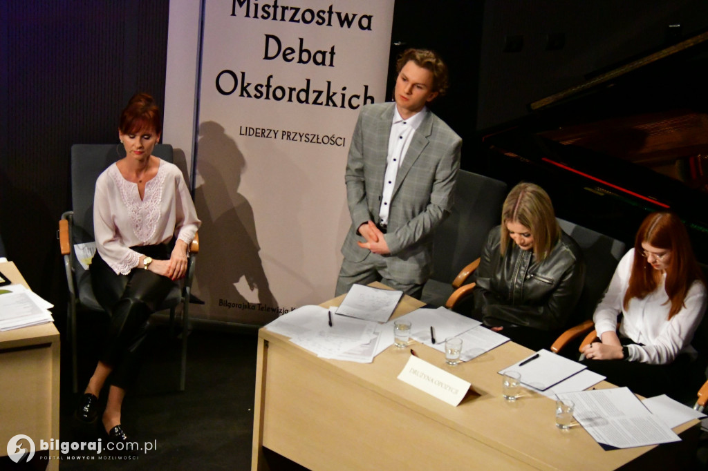 Znamy parę finałową biłgorajskich debat oksfordzkich. Zmierzą się...