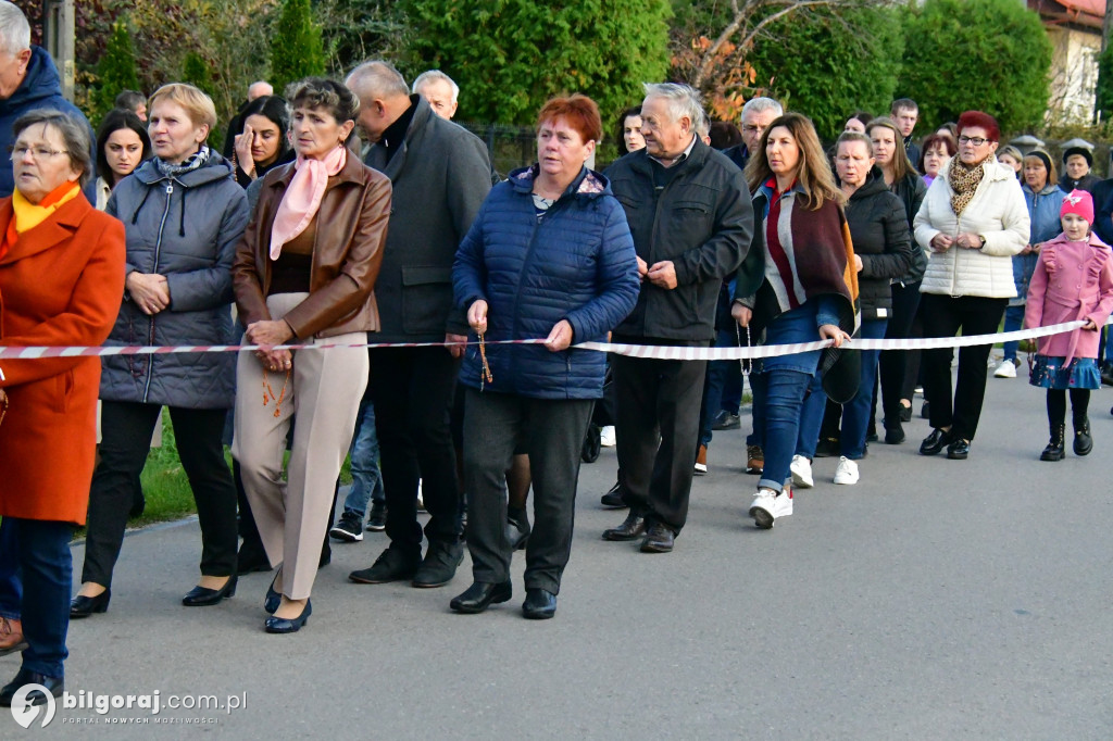 Dereźnia w gminie Biłgoraj. Mieszkańcy przeszli w procesji różańcowej