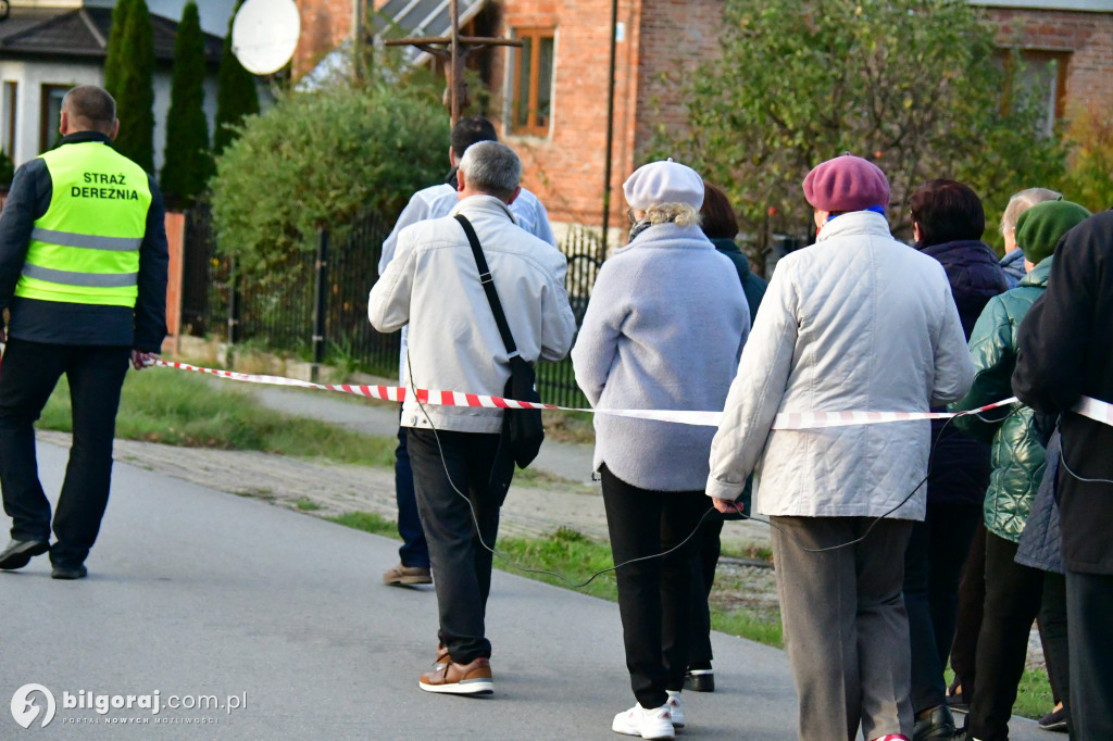 Dereźnia w gminie Biłgoraj. Mieszkańcy przeszli w procesji różańcowej