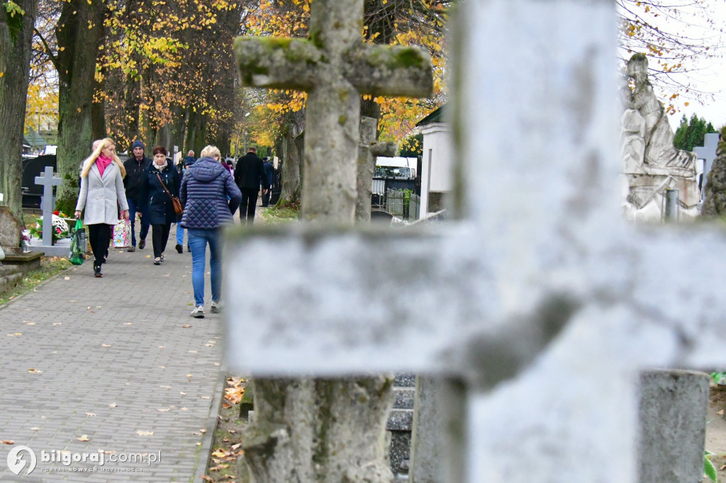 Świętymi bądźmy. Komentarz na Uroczystość Wszystkich Świętych