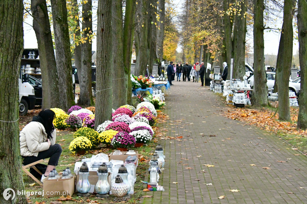 Świętymi bądźmy. Komentarz na Uroczystość Wszystkich Świętych