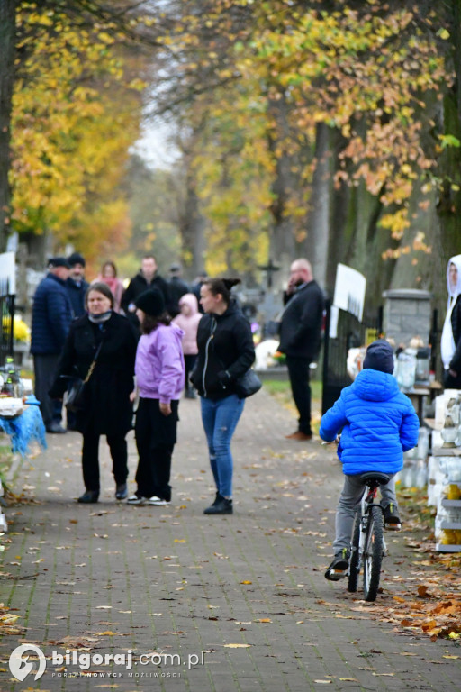 Świętymi bądźmy. Komentarz na Uroczystość Wszystkich Świętych