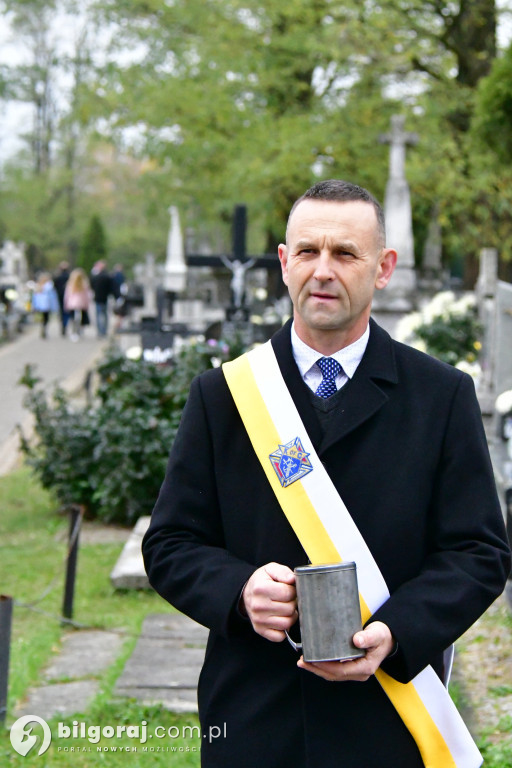 Świętymi bądźmy. Komentarz na Uroczystość Wszystkich Świętych