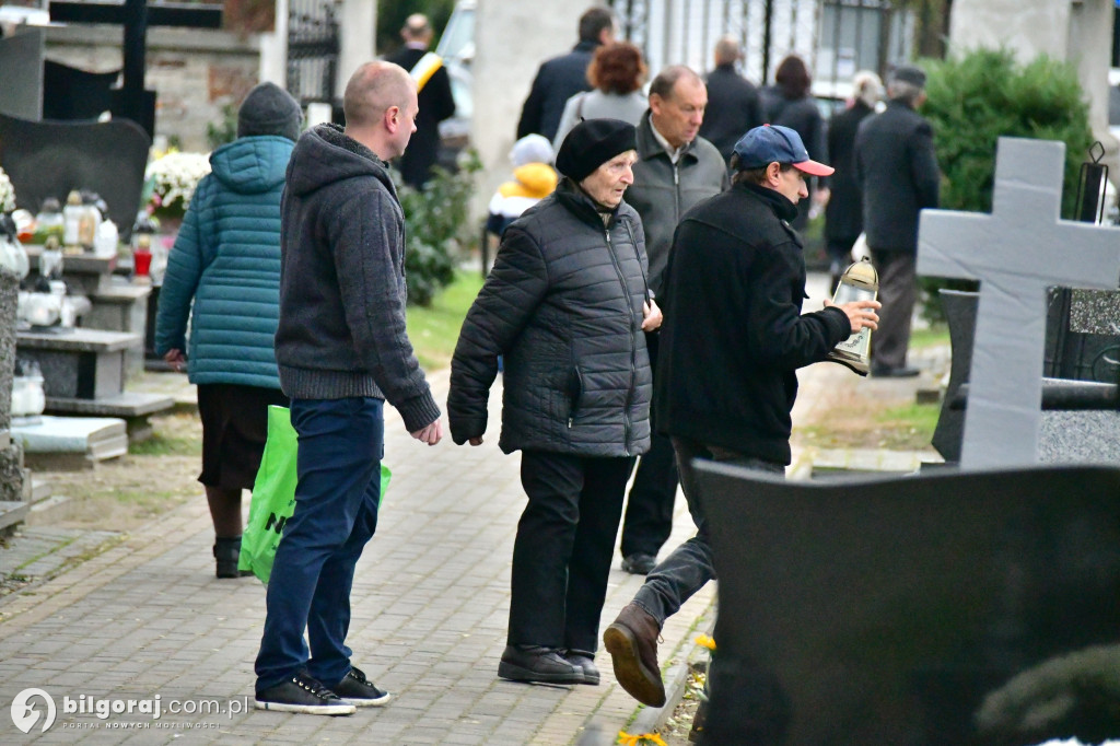 Świętymi bądźmy. Komentarz na Uroczystość Wszystkich Świętych