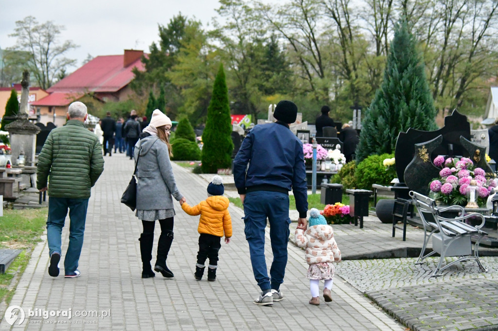Świętymi bądźmy. Komentarz na Uroczystość Wszystkich Świętych