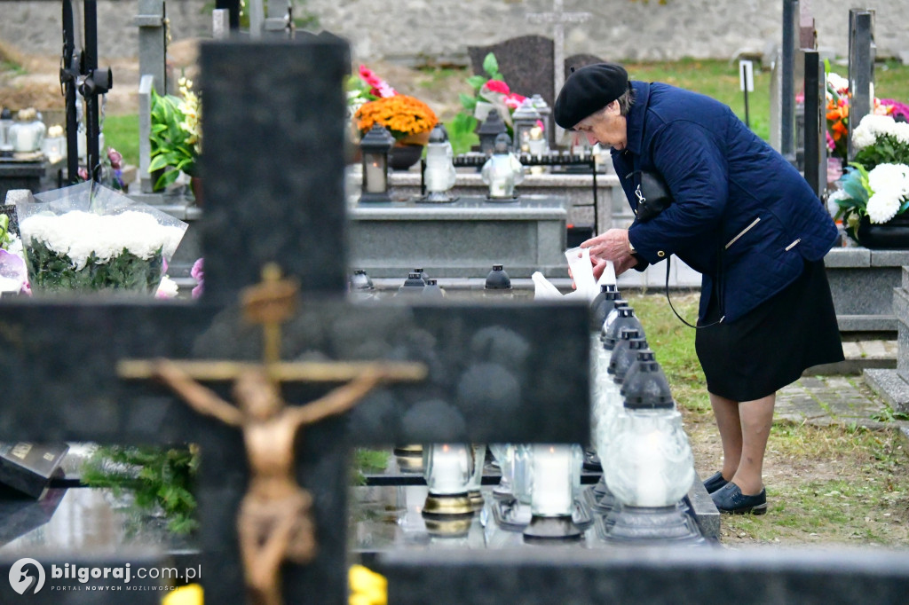 Świętymi bądźmy. Komentarz na Uroczystość Wszystkich Świętych