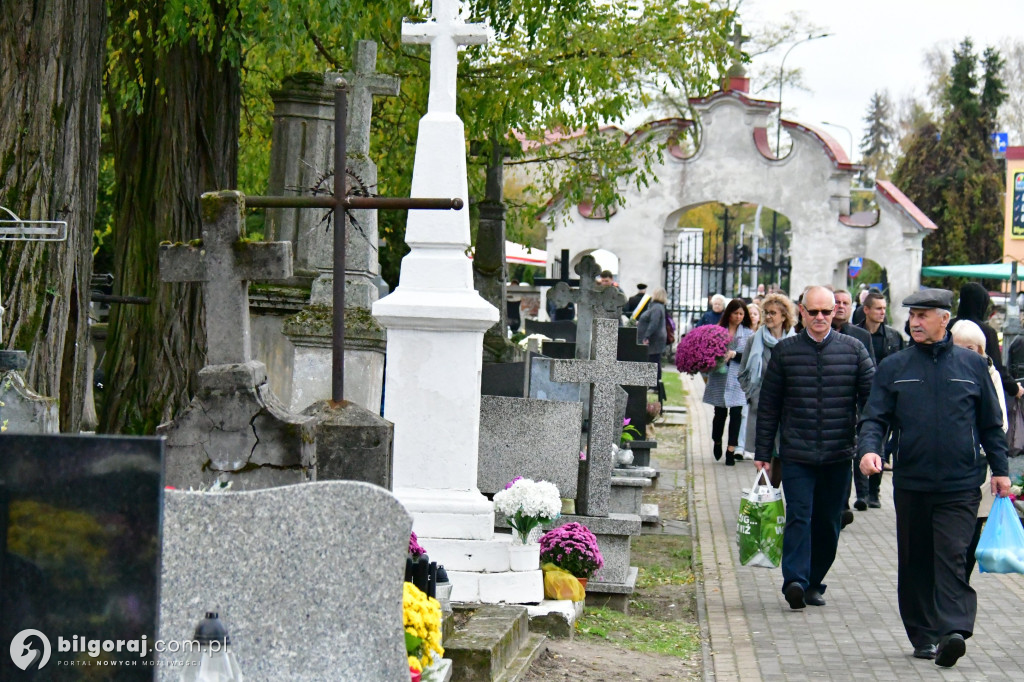 Świętymi bądźmy. Komentarz na Uroczystość Wszystkich Świętych