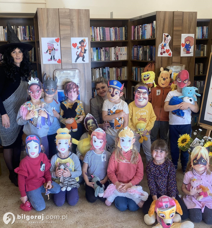 Bajkowe spotkanie w Bibliotece w Obszy z okazji...