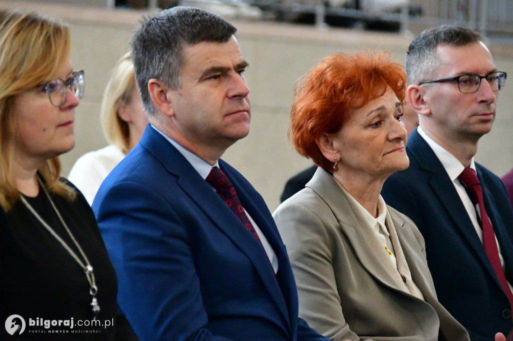Niepodległościowo w biłgorajskiej Budowlance