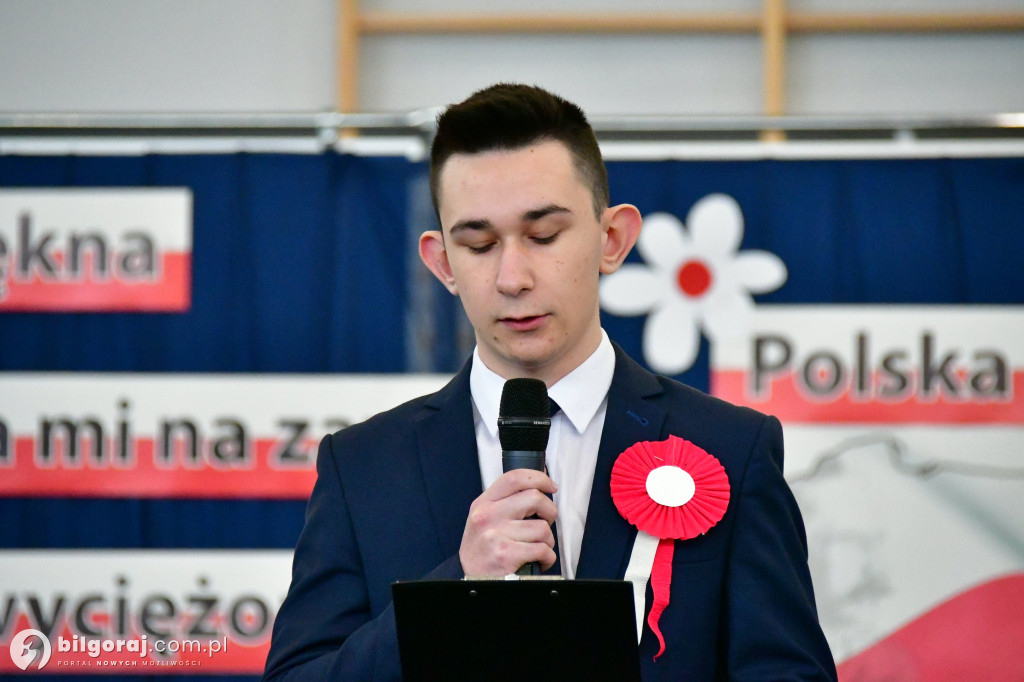 Niepodległościowo w biłgorajskiej Budowlance