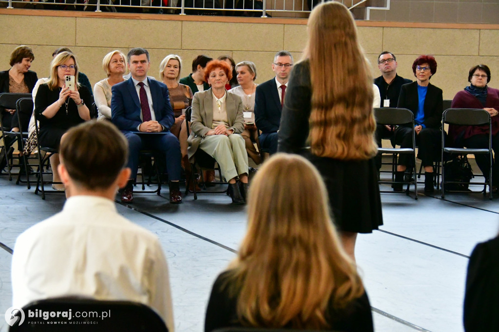 Niepodległościowo w biłgorajskiej Budowlance