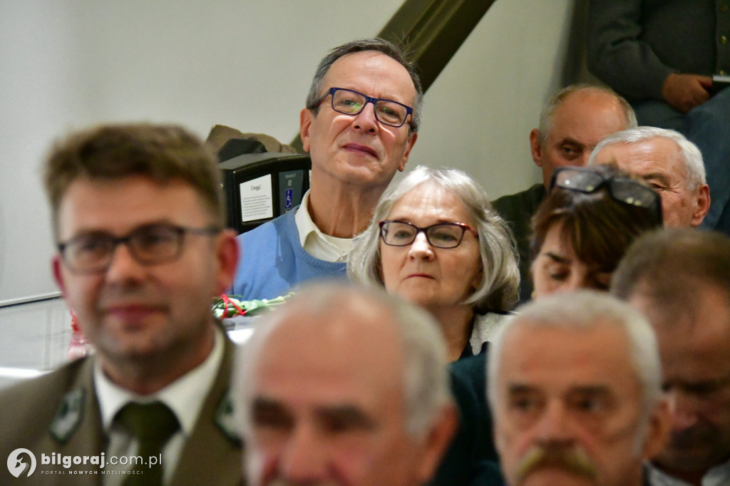 Był zastępcą burmistrza, jest radnym. Teraz wydał autobiografię