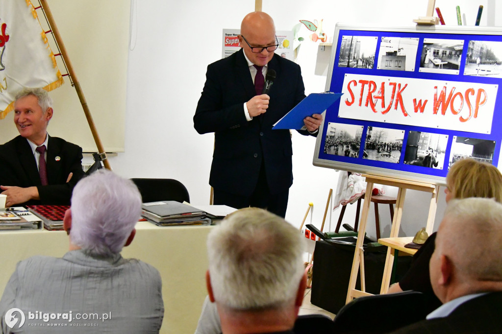 Był zastępcą burmistrza, jest radnym. Teraz wydał autobiografię