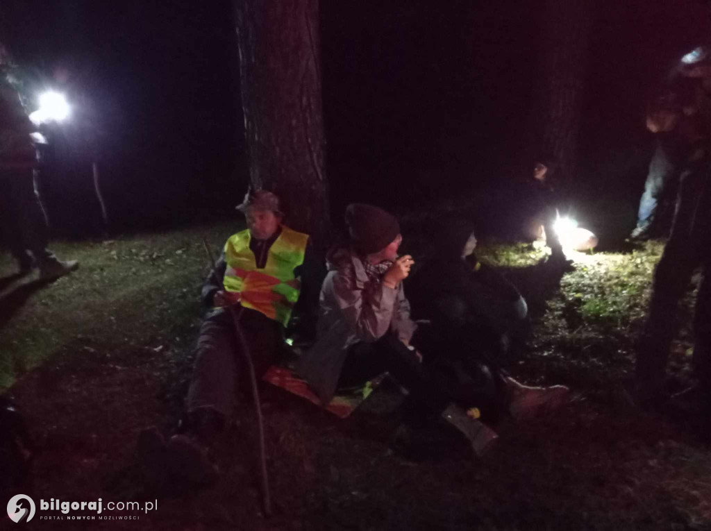 Nocny niepodległościowy rajd naszych harcerzy